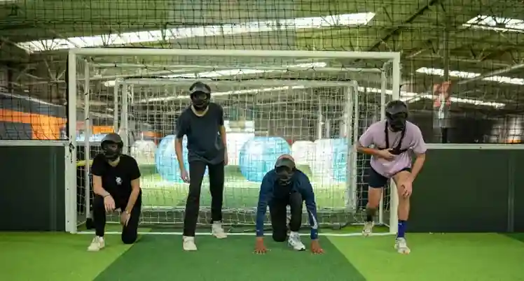 Bubble foot Bordeaux UniGames - jeu football interieur terrain