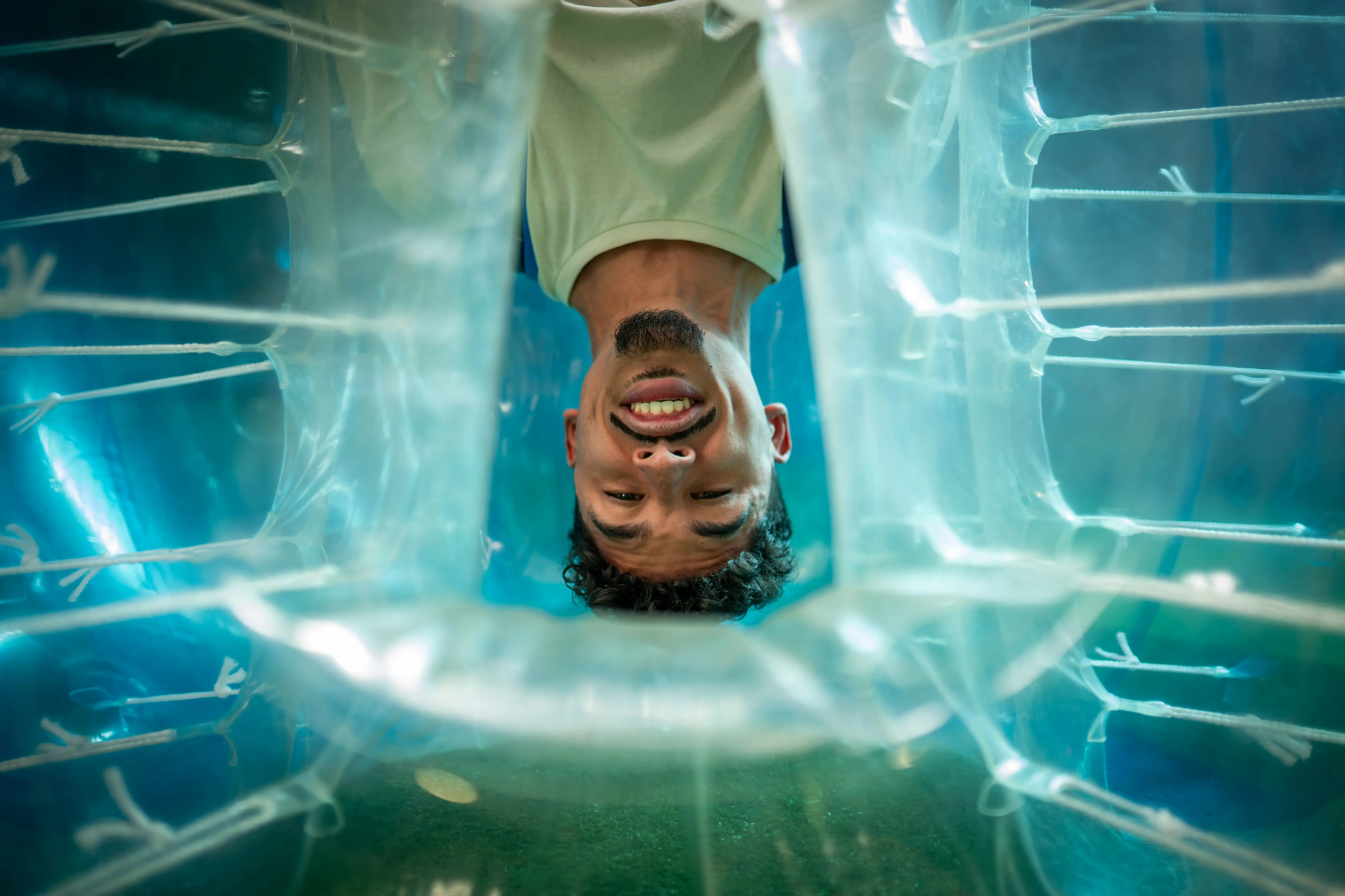 1. Le Bubble Game – Une explosion de rires !