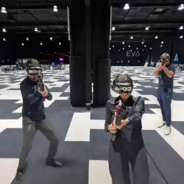 EVA – La réalité virtuelle en arène immersive