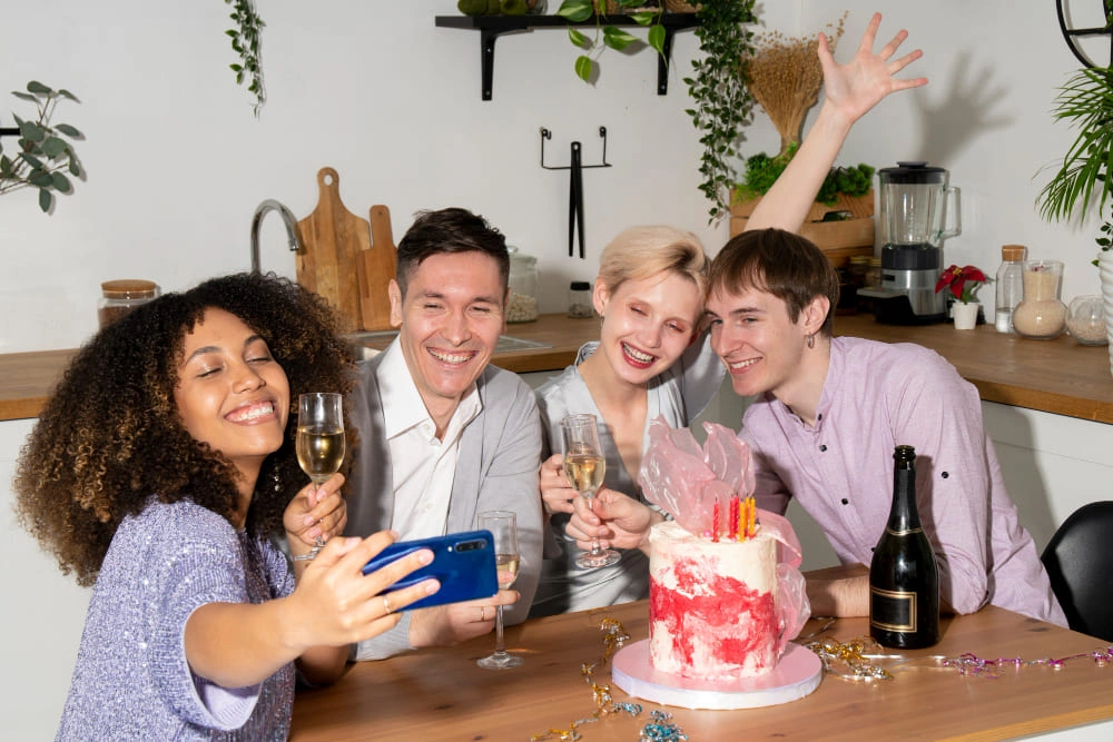 Comment organiser une activité surprise pour un anniversaire adulte ?
